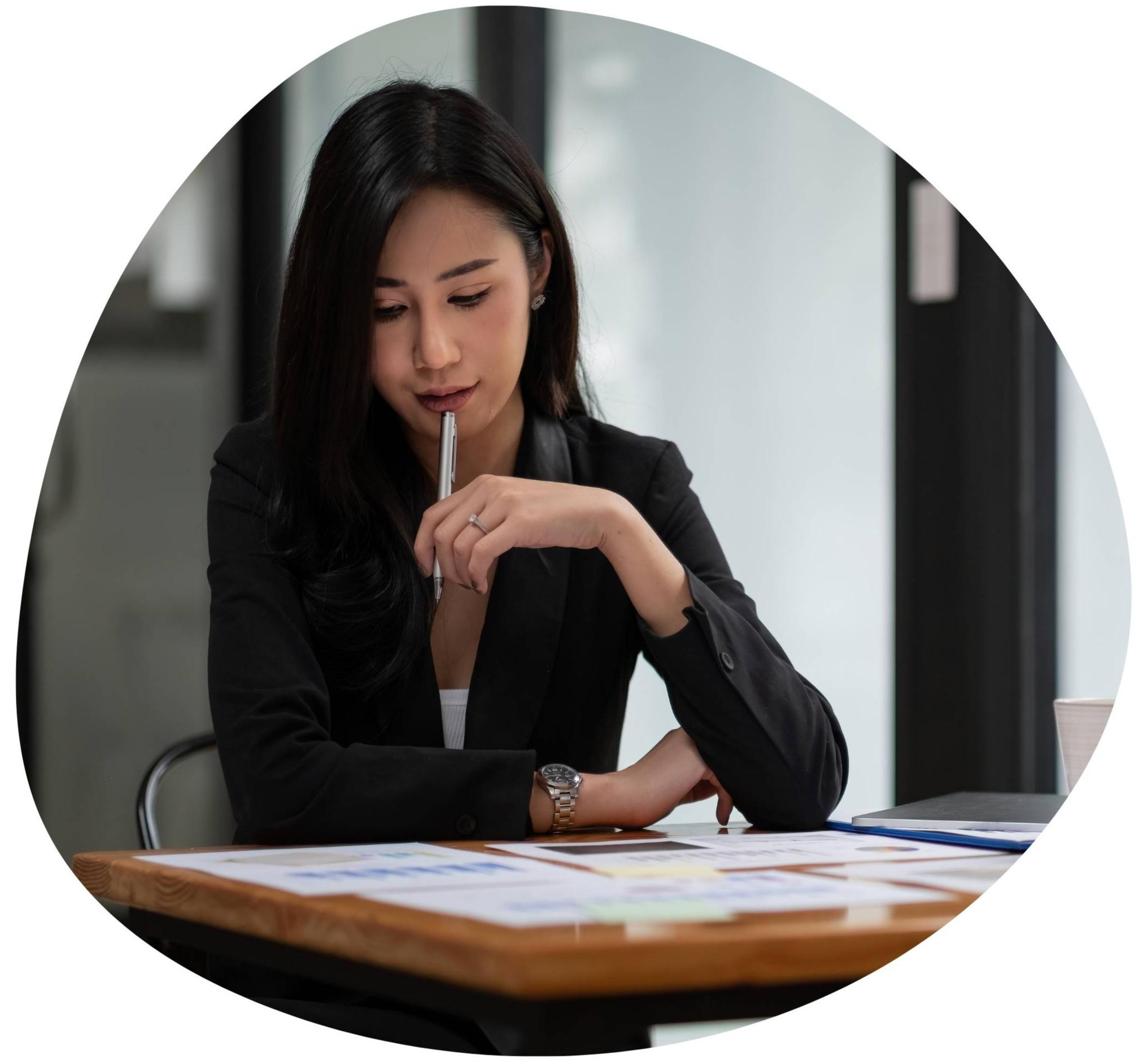 Otomatisasi proses operasional yang memakan banyak waktu